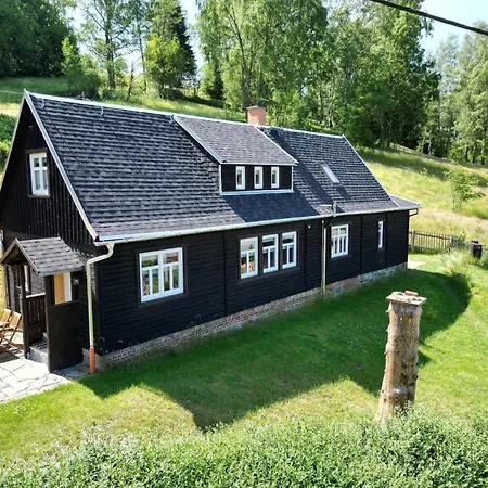 Ferienhaushaelfte Goesselberg Im Anno Dazumal, Zu Grossmutters Zeiten, Linke Seite Holiday home